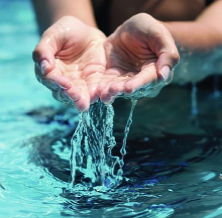 Comment changer le sable de votre filtre de piscine