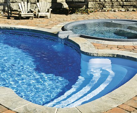 Quand remplacer sa toile de piscine