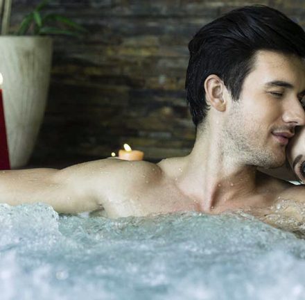 Soirée romantique dans le spa : 4 astuces pour un tête-à-tête intime et relaxant